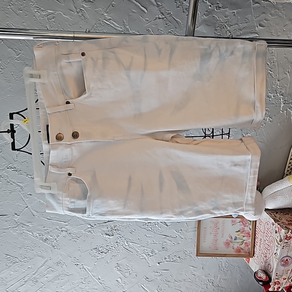 NYDJ Briella short. Size 10.